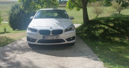 BMW 225 xe pluginhibrid xDrive 2017 god