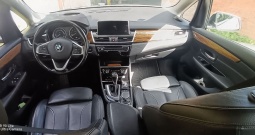 BMW 225 xe pluginhibrid xDrive 2017 god