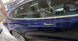 Tesla 3. Long range