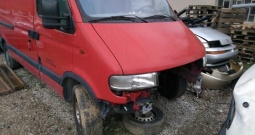 Prodajem dijelove Renault Master 120 dci 2002