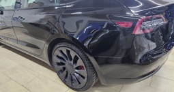 Tesla 3 performance
