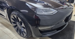 Tesla 3 performance
