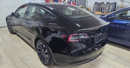 Tesla 3 performance