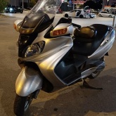 Suzuki Burgman 650