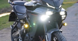 Yamaha Tracer 9, pun opreme, Chigee AIO 6 LTE + kamere, quickshifter, 2025 god.