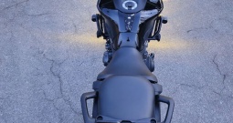 Yamaha Tracer 9, pun opreme, Chigee AIO 6 LTE + kamere, quickshifter, 2025 god.