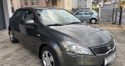 Kia Pro Ceed 1.4 benzin, kupljena u HR., samo 136.000 kilometara!