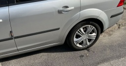 Ford Focus 145000 km, od prvog vlasnika, original km - neispravne kočnice