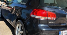 Prodajem golf VI 1.6 TDI samo 184xxx kilometara napravljen veliki servis