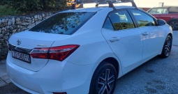Toyota Corolla sedan D4-D