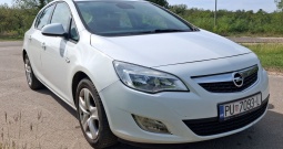 Opel Astra 1.4 2010.g. 161.000 km. reg.13.09.2027.